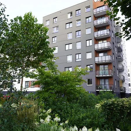 Cosy Modern Flat - Balcony & Cinema * Warschau